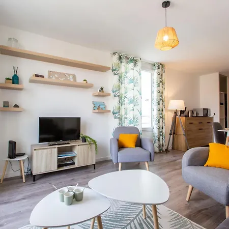 Cap Ocean-11 By Interhome Apartment