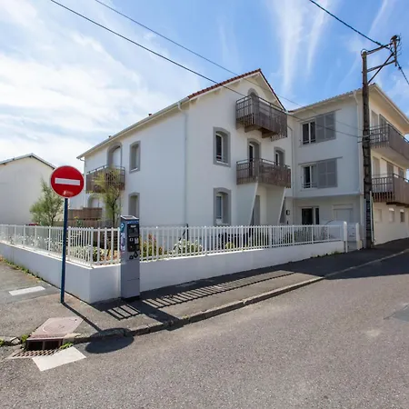 Cap Ocean-11 By Interhome *