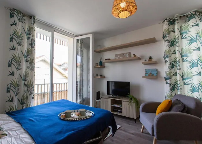 Cap Ocean-11 By Interhome *